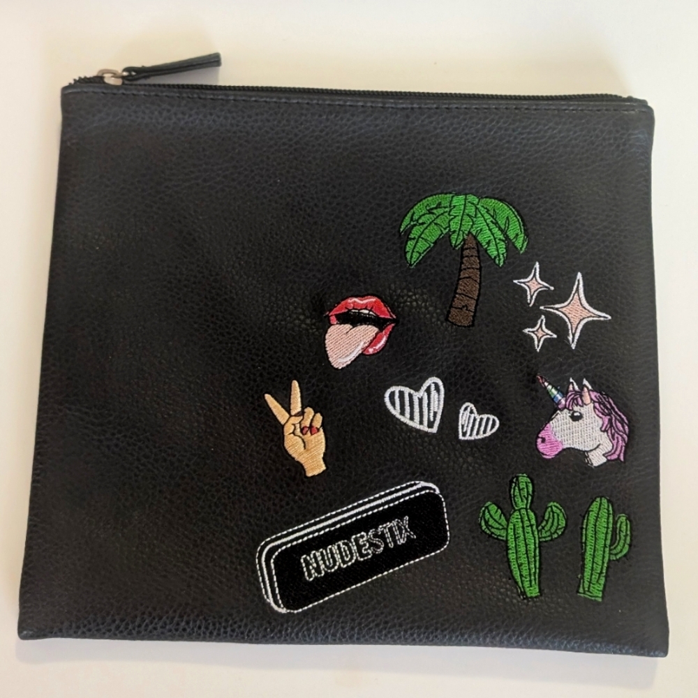Like New! Nude Stix Pouch, Makeup bag